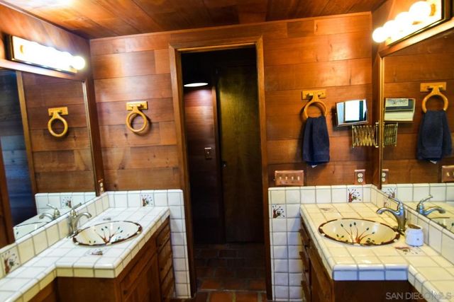 23684 Viejas Grade Rd, Descanso, CA 91916