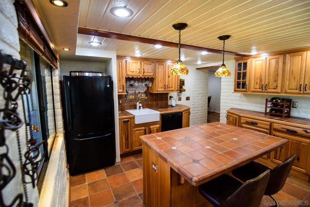 23684 Viejas Grade Rd, Descanso, CA 91916