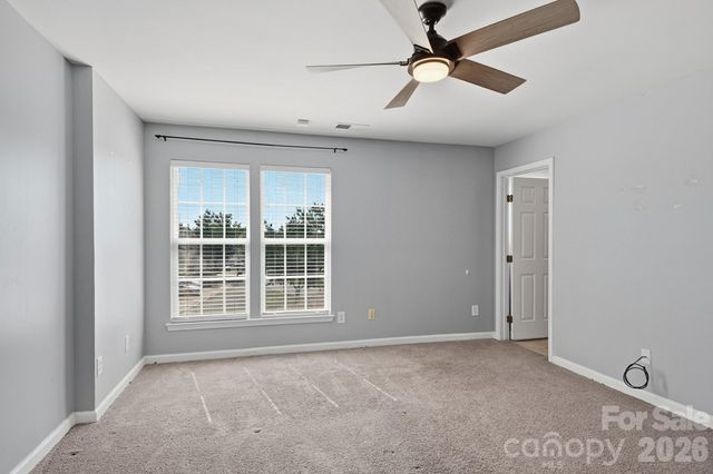 6172 Prosperity Church Road, Charlotte, NC 28269