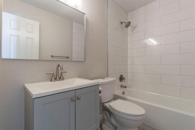 2808 Frontier Lane, Mckinney, TX 75071