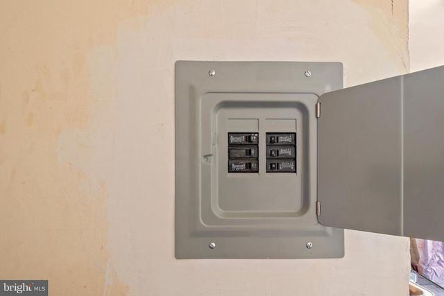 112 E 20TH ST, Baltimore, MD 21218