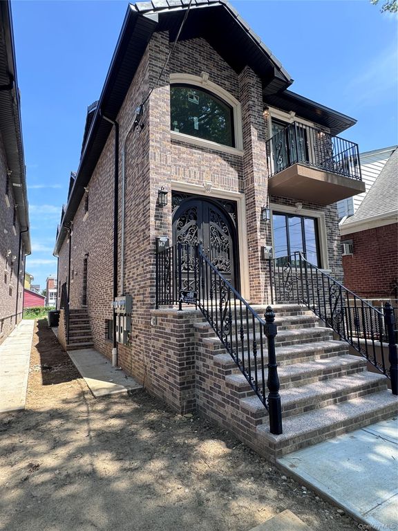 147-15 22nd ave, Whitestone, NY 11357 — photo 3