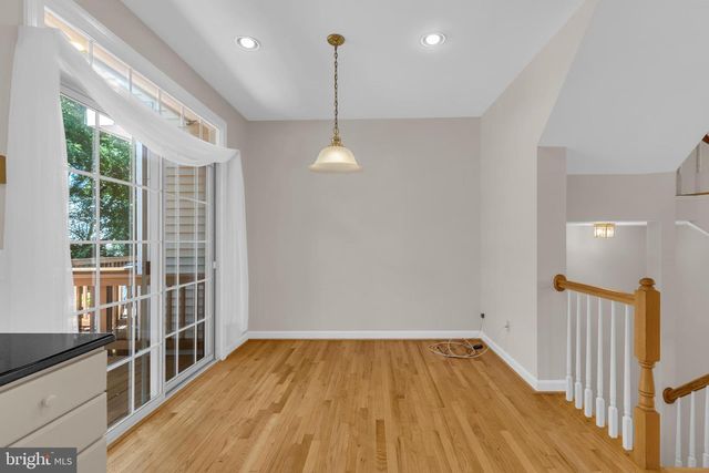 9902 MICHAEL SCHAR CT, Vienna, VA 22181