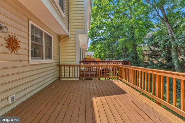 9902 MICHAEL SCHAR CT, Vienna, VA 22181