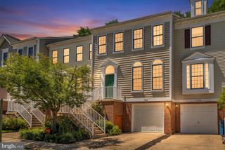 9902 MICHAEL SCHAR CT, Vienna, VA 22181