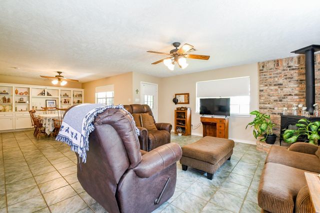 22035 Buescher Road, Tomball, TX 77377