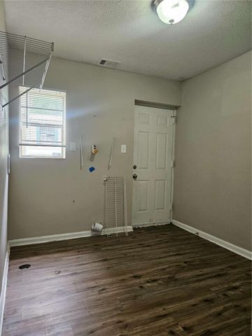 501 Ridgecrest Drive, Riverdale, GA 30274