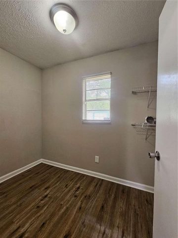 501 Ridgecrest Drive, Riverdale, GA 30274
