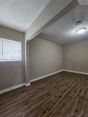 501 Ridgecrest Drive, Riverdale, GA 30274