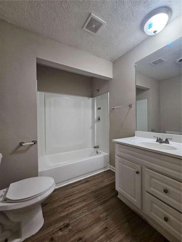 501 Ridgecrest Drive, Riverdale, GA 30274