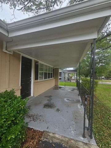 501 Ridgecrest Drive, Riverdale, GA 30274