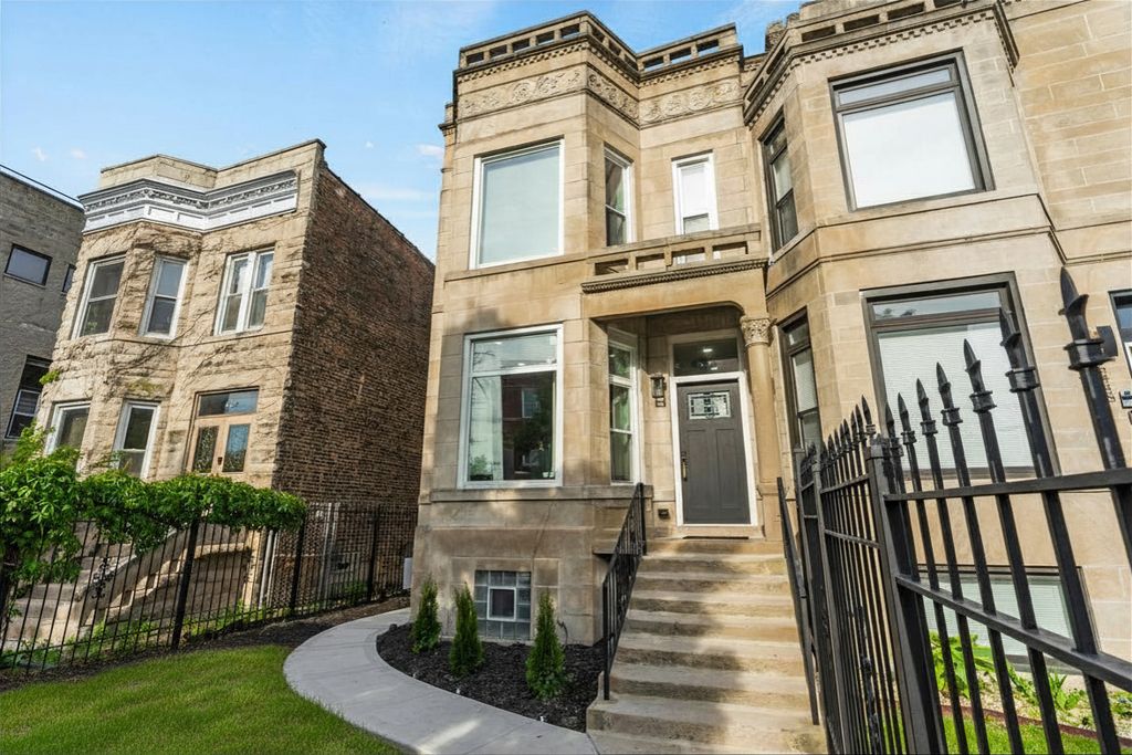 6450 S Greenwood Avenue, Chicago, IL 60637