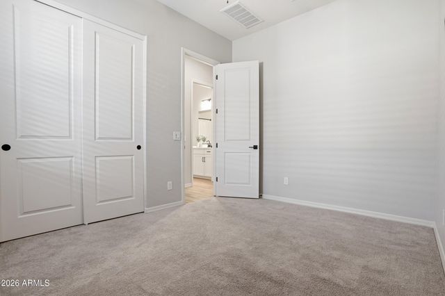 2831 W CHEVELON Drive, San Tan Valley, AZ 85144