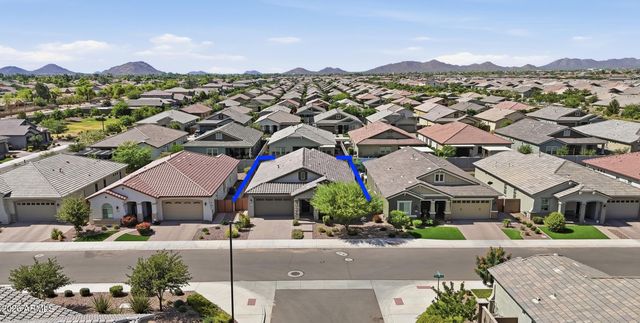 2831 W CHEVELON Drive, San Tan Valley, AZ 85144