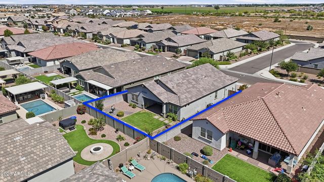 2831 W CHEVELON Drive, San Tan Valley, AZ 85144