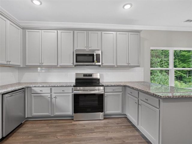 321 Shoals Trail, Dallas, GA 30132