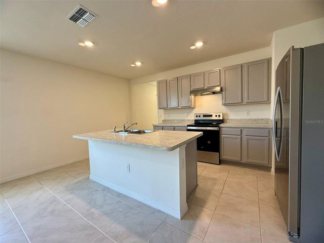 2415 BRASSIE COURT, Winter Haven, FL 33884