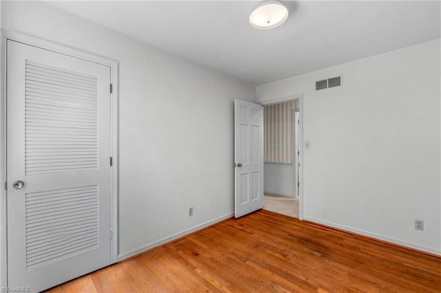1300 Valleymede Road, Greensboro, NC 27410