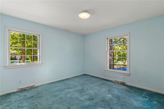 1300 Valleymede Road, Greensboro, NC 27410