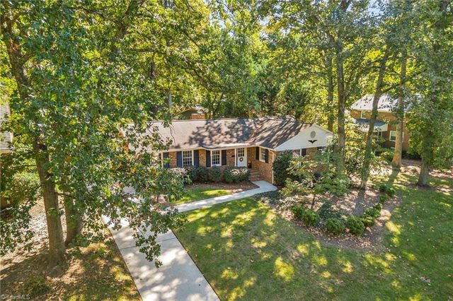 1300 Valleymede Road, Greensboro, NC 27410
