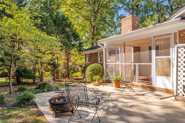 1300 Valleymede Road, Greensboro, NC 27410