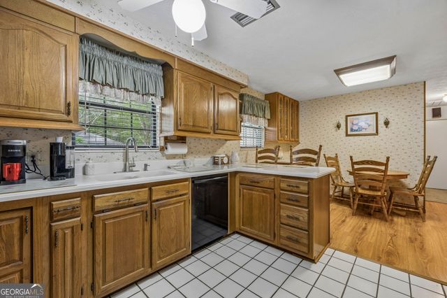 223 S Sheffield Street, Kingsland, GA 31548