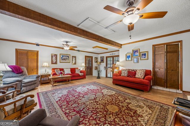 223 S Sheffield Street, Kingsland, GA 31548