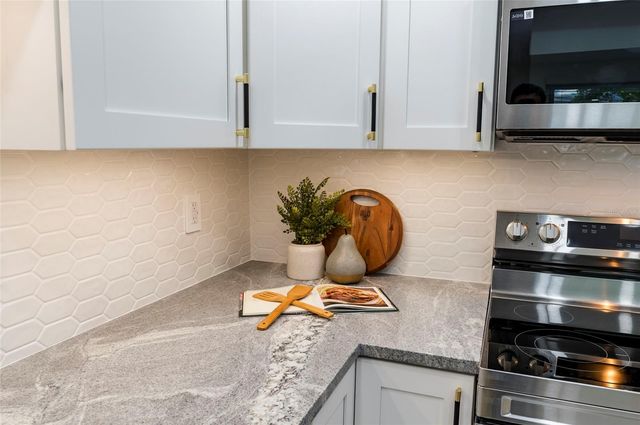 2626 CEDAR VIEW COURT, Clearwater, FL 33761