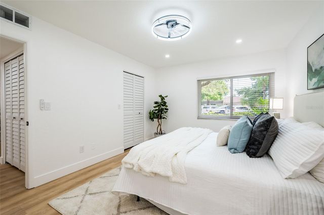 2626 CEDAR VIEW COURT, Clearwater, FL 33761