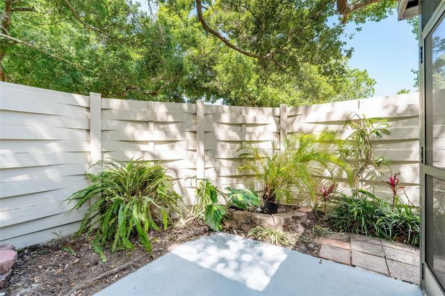 2626 CEDAR VIEW COURT, Clearwater, FL 33761