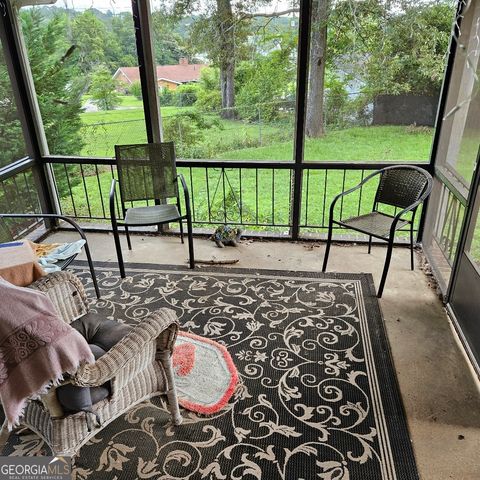 102 Shelia DR., Warner Robins, GA 31088