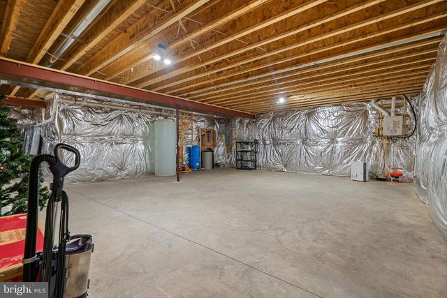 12214 CALVERTS RUN CT, La Plata, MD 20646