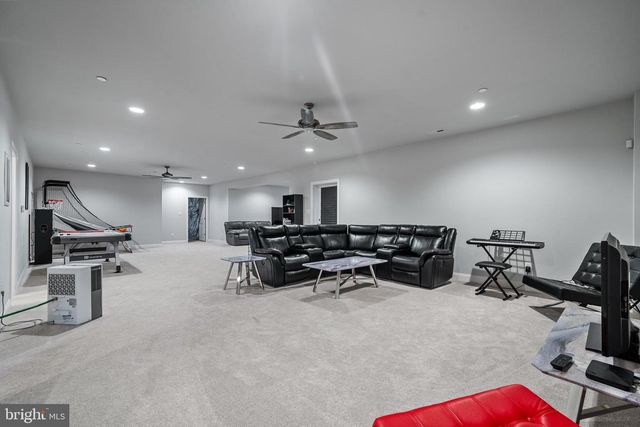 12214 CALVERTS RUN CT, La Plata, MD 20646