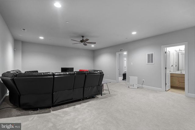 12214 CALVERTS RUN CT, La Plata, MD 20646