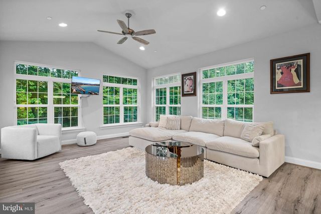 12214 CALVERTS RUN CT, La Plata, MD 20646