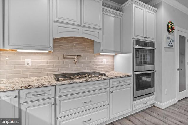 12214 CALVERTS RUN CT, La Plata, MD 20646