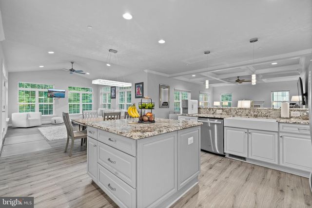 12214 CALVERTS RUN CT, La Plata, MD 20646