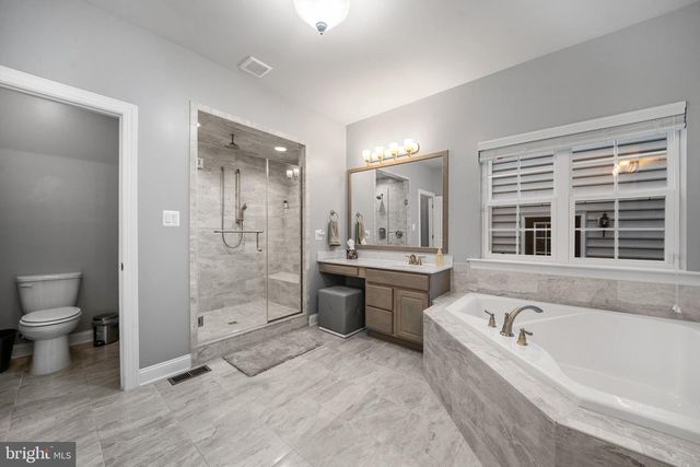 12214 CALVERTS RUN CT, La Plata, MD 20646