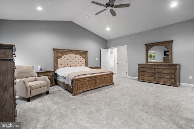 12214 CALVERTS RUN CT, La Plata, MD 20646