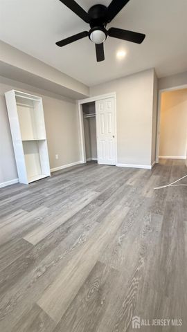 513 Edison Glen Terrace, Edison, NJ 08837