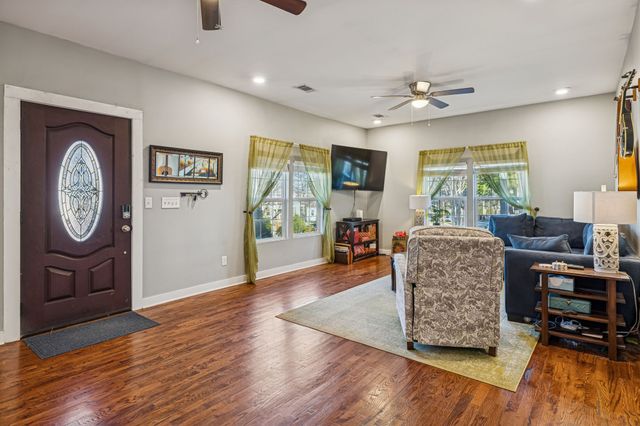 265 Morton Ave, Nashville, TN 37211