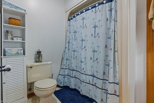 609 Murphys Mill RD, Suffolk, VA 23434