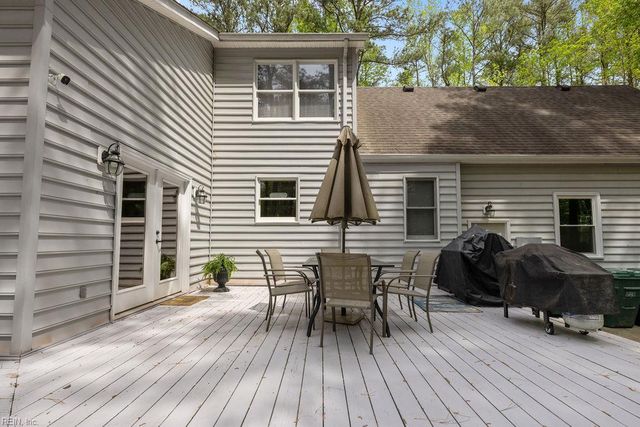 609 Murphys Mill RD, Suffolk, VA 23434