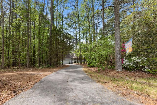 609 Murphys Mill RD, Suffolk, VA 23434