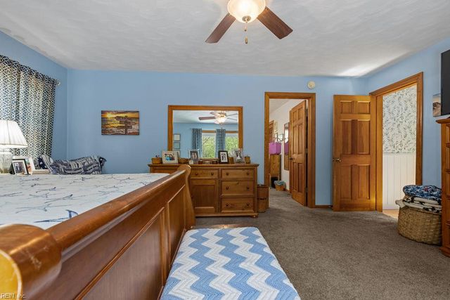 609 Murphys Mill RD, Suffolk, VA 23434