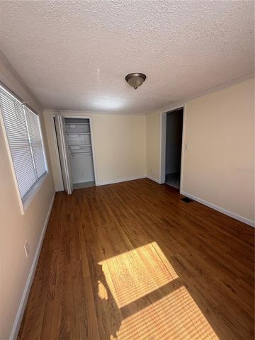1262 WOODLAWN TERRACE, Clearwater, FL 33755