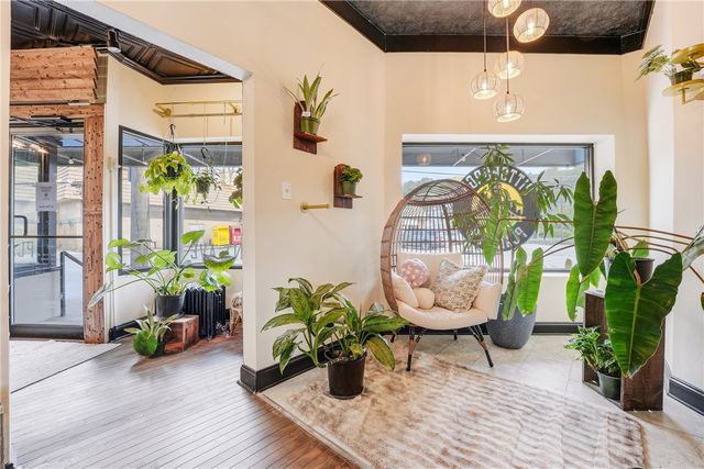 21 Grant Ave, Etna, PA 15223