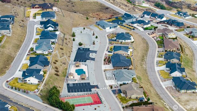 126 Mira Vista Drive, Chelan, WA 98816