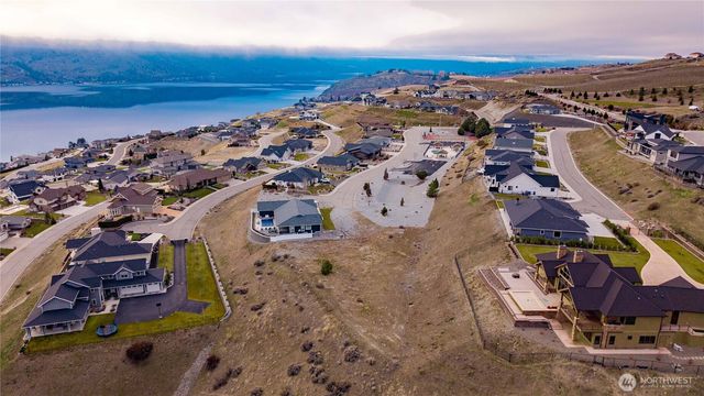 126 Mira Vista Drive, Chelan, WA 98816