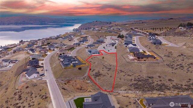 126 Mira Vista Drive, Chelan, WA 98816